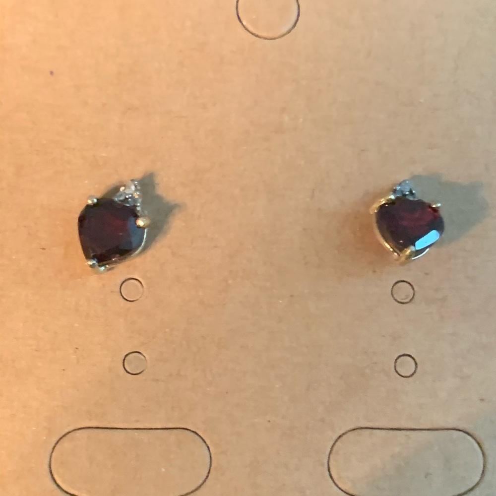 Genuine 10KT Gold Diamond & Garnet Studs
